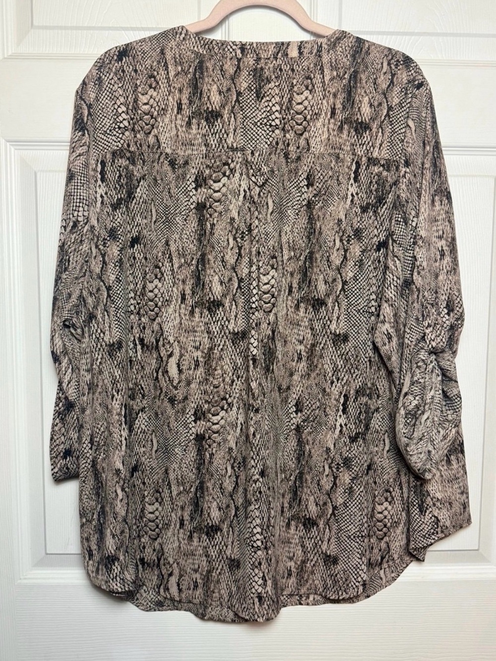 Torrid Harper Georgette 3/4 Sleeved Blouse Size 3 - Picture 4 of 6